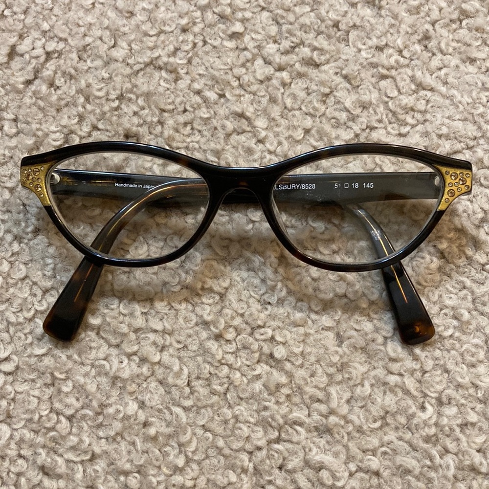 Seraphin Pillsbury cat eye embellished glasses EUC